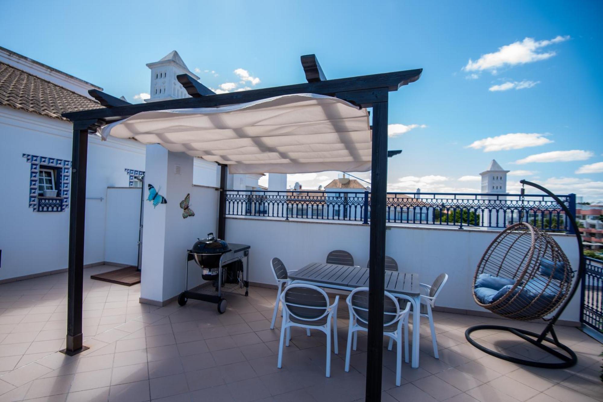 Charm Apartment T2 All With Big Terrace Albufeira Self Check-In Luaran gambar