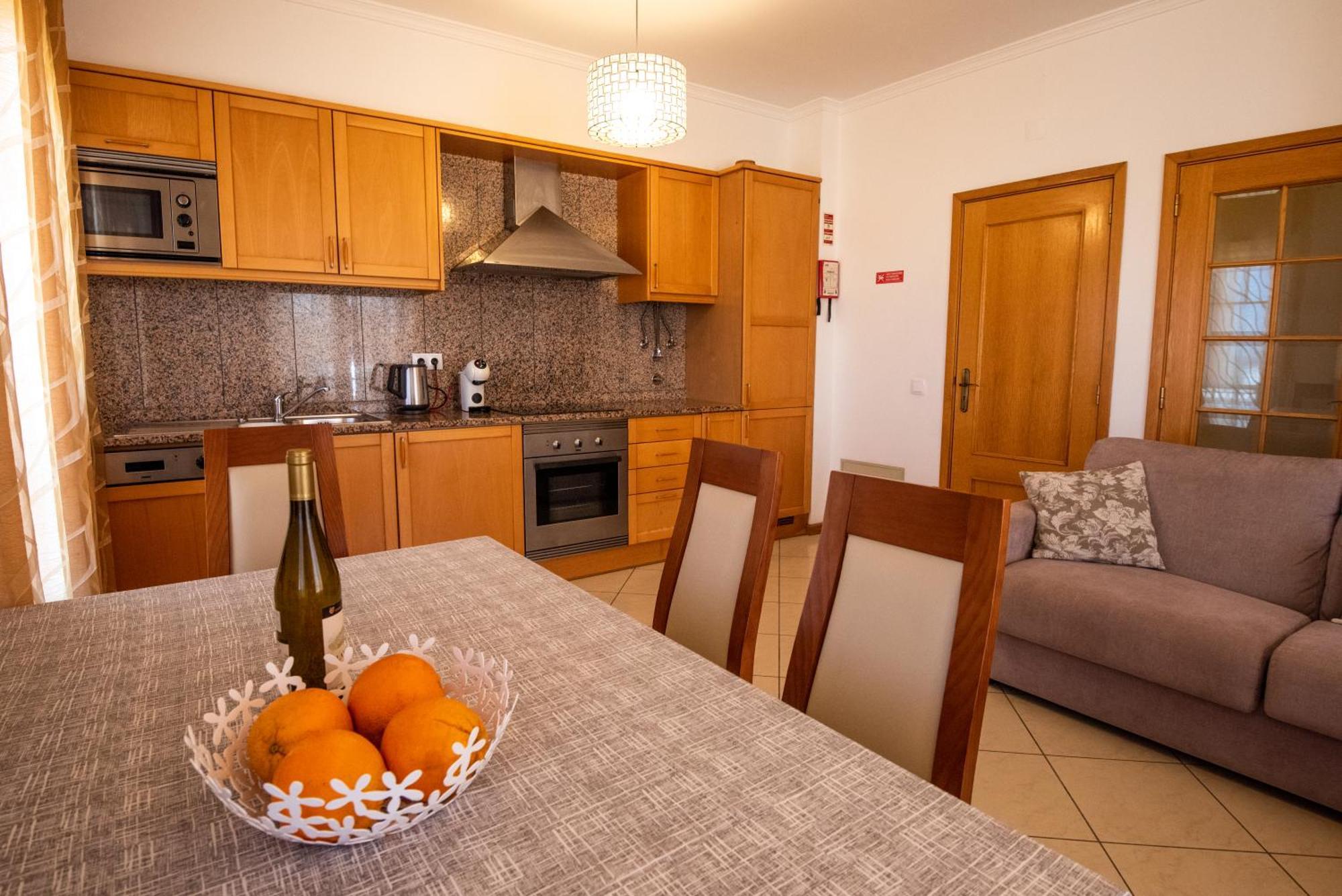 Charm Apartment T2 All With Big Terrace Albufeira Self Check-In Luaran gambar