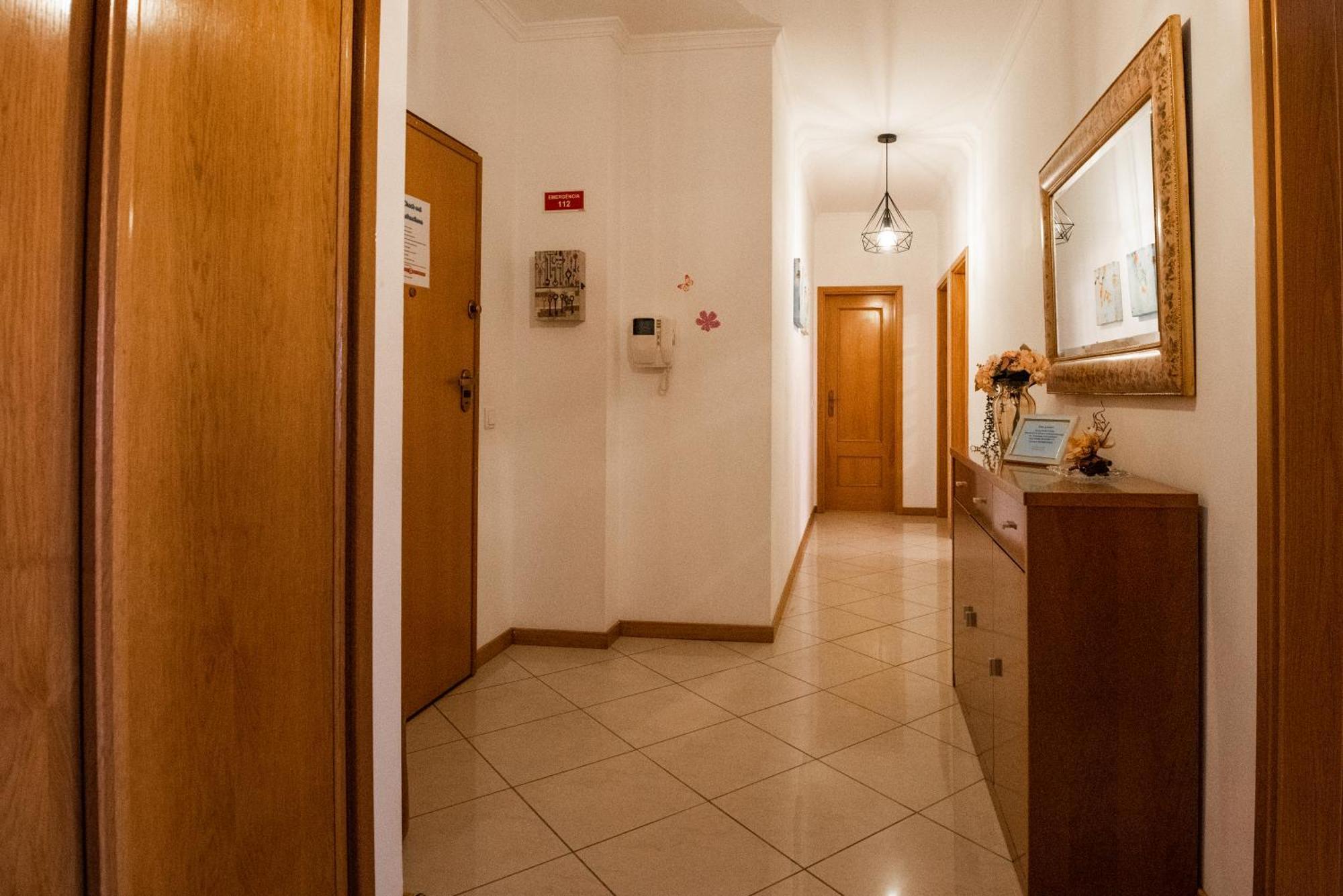 Charm Apartment T2 All With Big Terrace Albufeira Self Check-In Luaran gambar